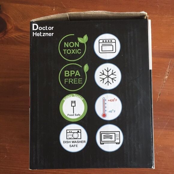 Bundle Sale 3 for $15 | Dr. Hetzner 4-Pack Diamond Shape Ice Cube Trays - Picture 6 of 14